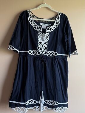 Gretchen Scott Designs Navy Tunic with White Crochet Trim